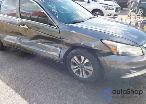 2012 Honda Accord 3.5 Ex-L from USA, damaged, VIN 1HGCP3F82CA026820